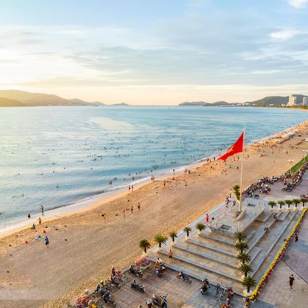 Az Five Stars Ocean View Apartment Nha Trang Exterior photo